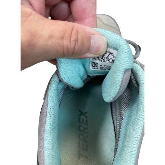 Adidas Terrex Womens GORE-TEX Gray black Hiking Sneakers Size 9.5 SKU 9304 - Picture 9 of 16